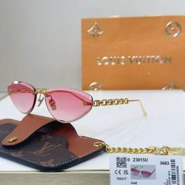 Picture of Louis Vuitton Sunglasses _SKUfw76300645fw
